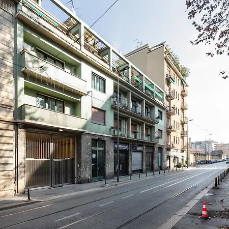 Sempione Modern Flat Apartman