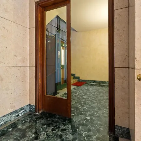 Sempione Modern Flat *