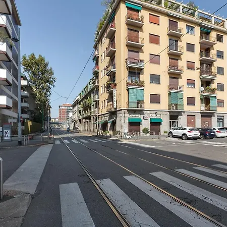 Sempione Modern Flat * Milánó